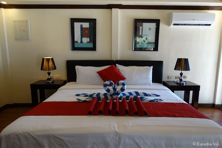 Room 16 of 70