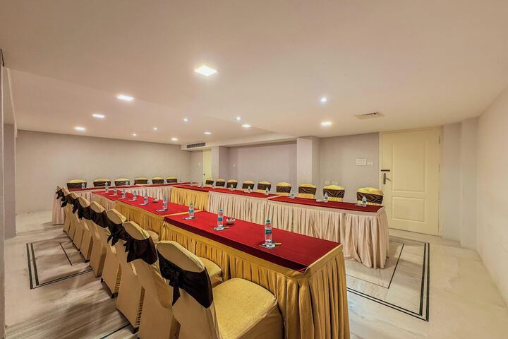 Ballroom/Hall 50 of 55