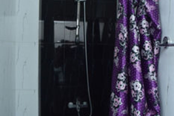 Room 2 of 13