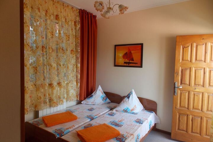 Room 21 of 59