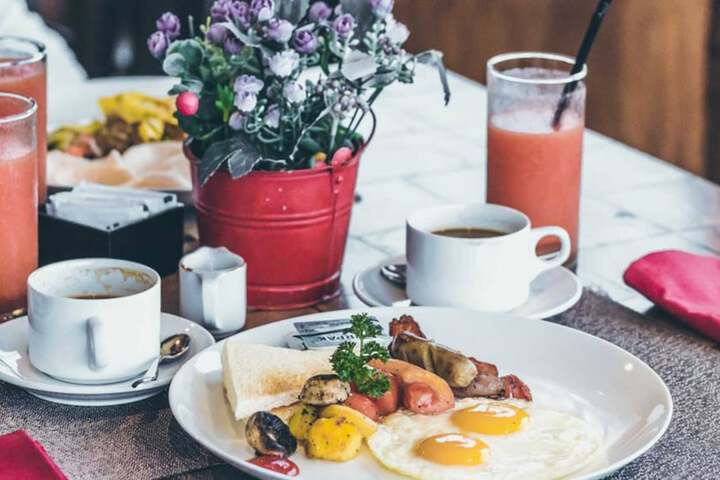 Breakfast/Coffee Service 41 of 63