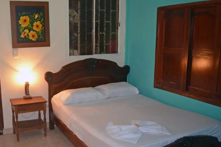 Room 2 of 14