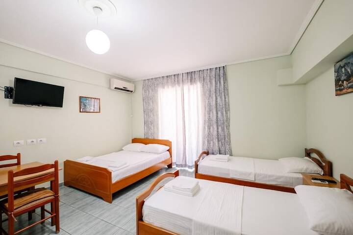 Room 36 of 65