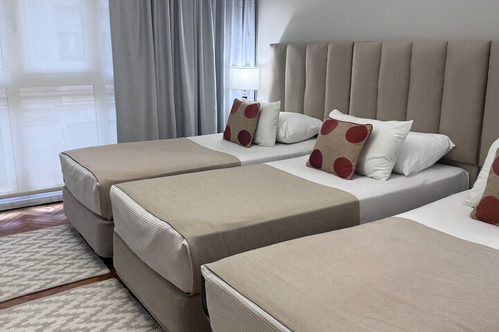 Room 32 of 41
