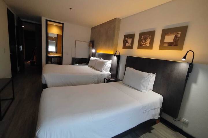 Room 3 of 19