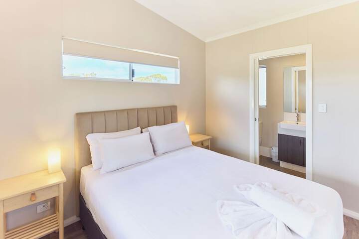 Room 5 of 52