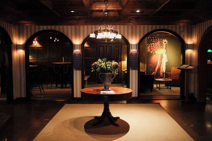 Hotel Interior 3 of 25
