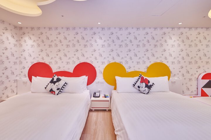 Room 45 of 120
