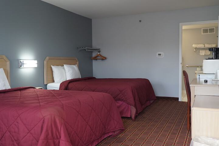 Room 5 of 50