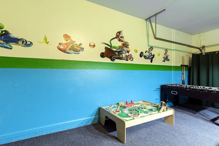 Room 299 of 710