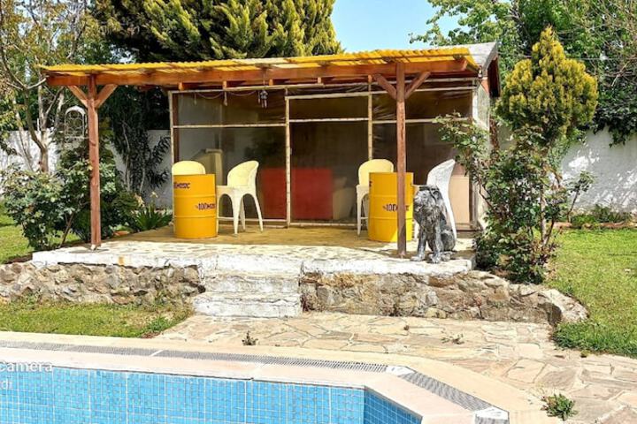 Terrace/Patio 15 of 16