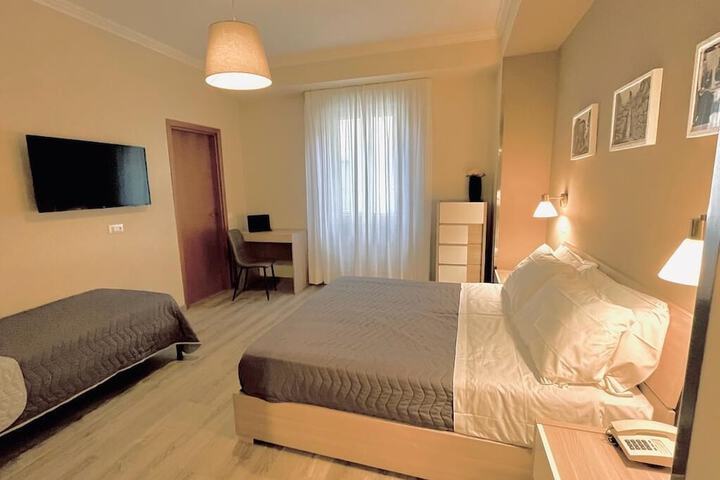 Room 20 of 87