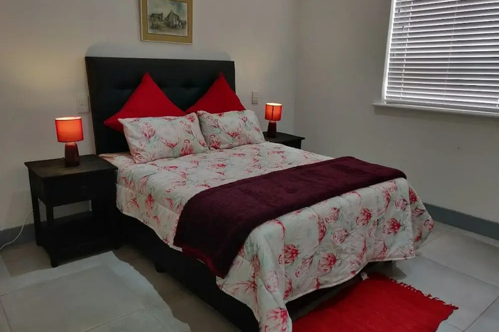 Room 3 of 12