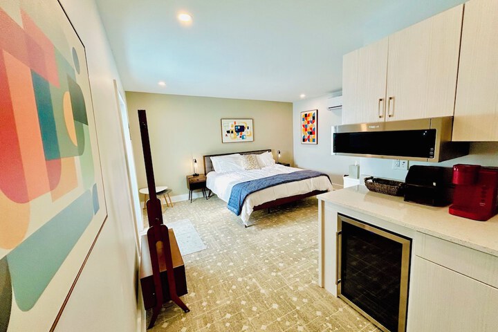 Room 29 of 53