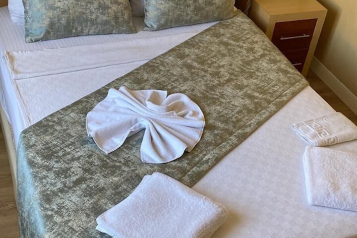 Room 10 of 58