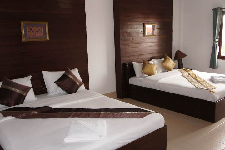 Suksavanh River Hotel
