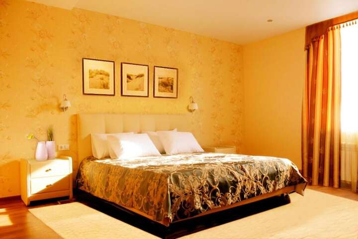 Room 26 of 48