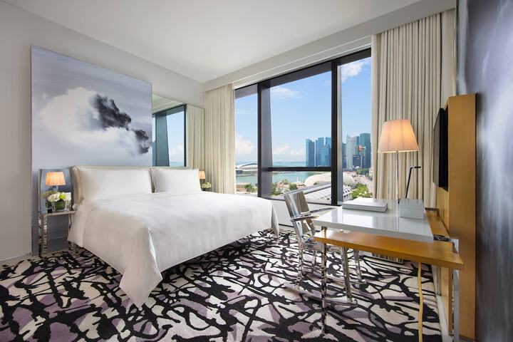 Room 26 of 125