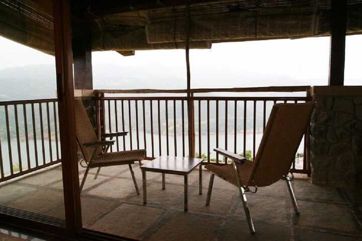 Terrace/Patio 7 of 12