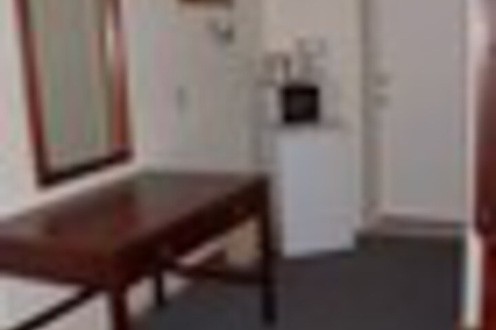 Room 11 of 342