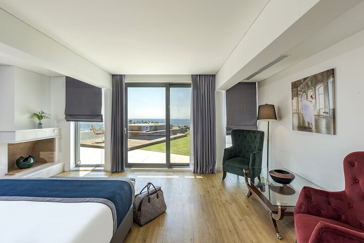 Room 16 of 86