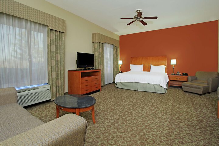Room 30 of 68