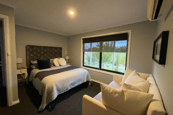 East Jindabyne- Cavallino 4 bedroom home
