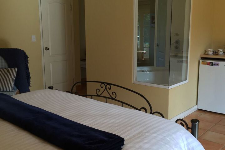Room 10 of 49