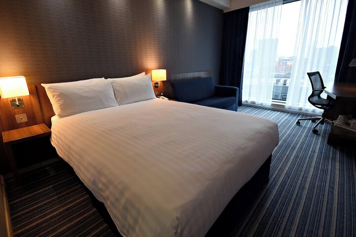 Room 31 of 67