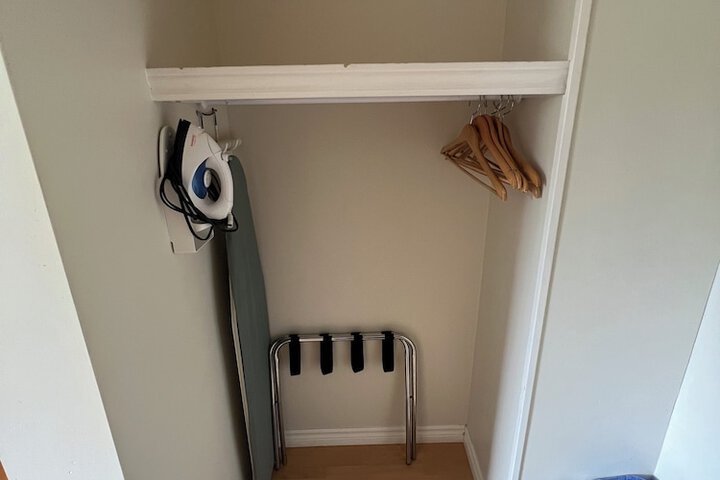 Room 21 of 64
