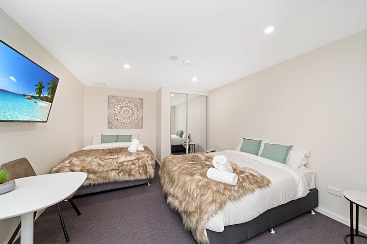 Room 3 of 45