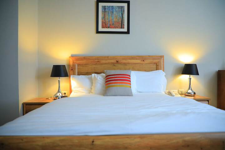 Room 20 of 130