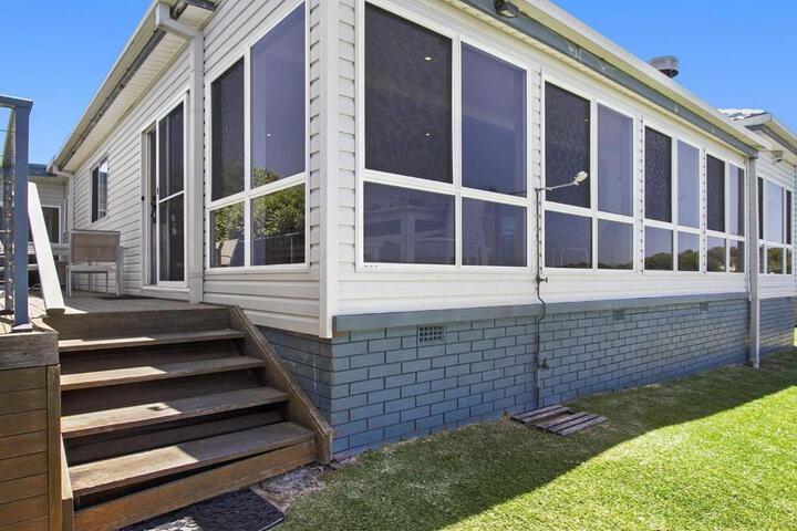 General 12 of 21