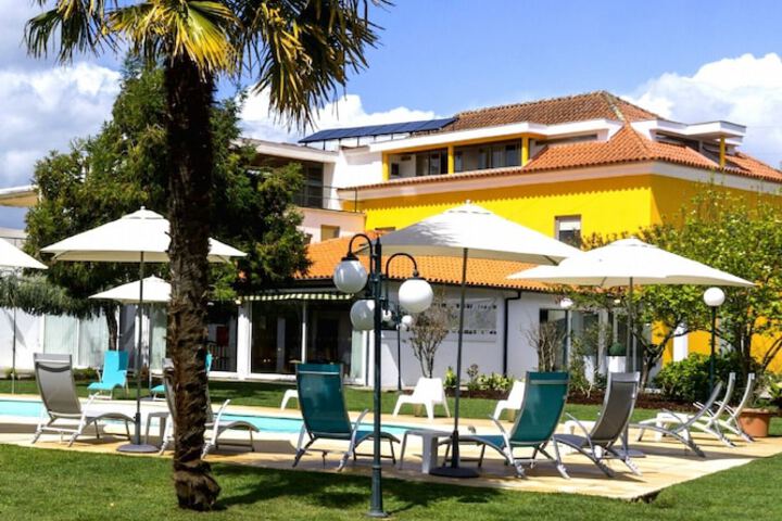 Pools & Facilities