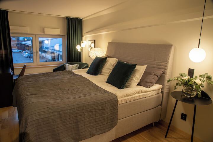 Room 14 of 28