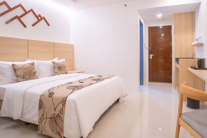 Room 14 of 61