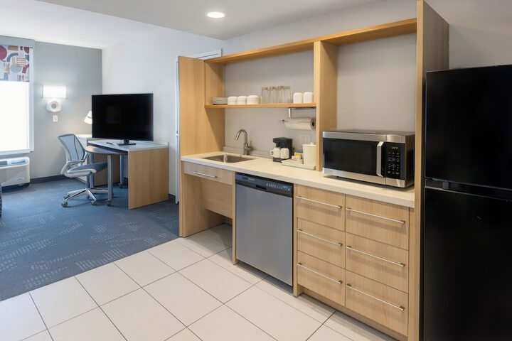 Room 9 of 31