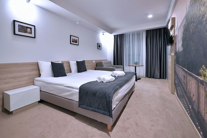 Room 17 of 55
