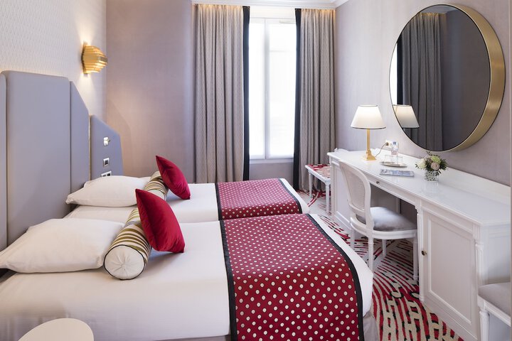 Room 29 of 52