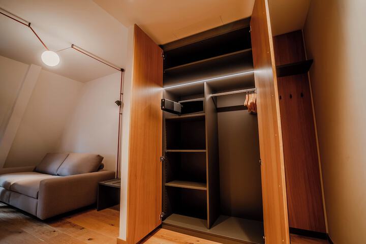 Room 72 of 130