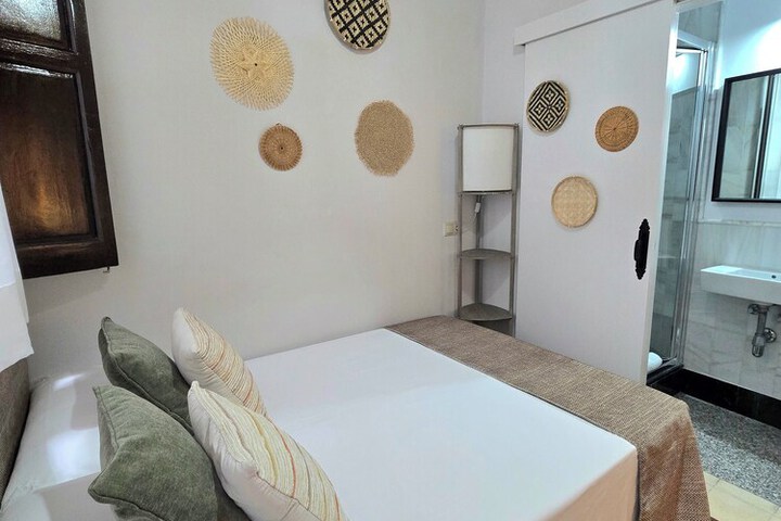 Room 17 of 63