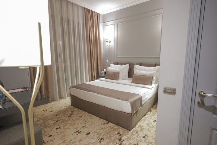 Room 16 of 75