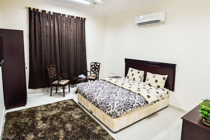 Room 6 of 36