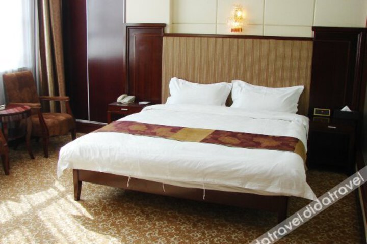 General 12 of 15