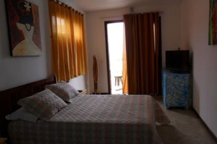 Room 44 of 177