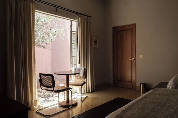 Room 87 of 222