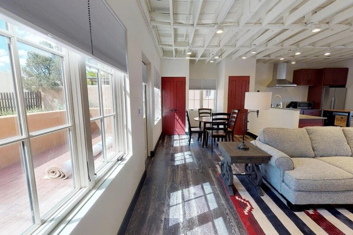 Terrace/Patio 7 of 18