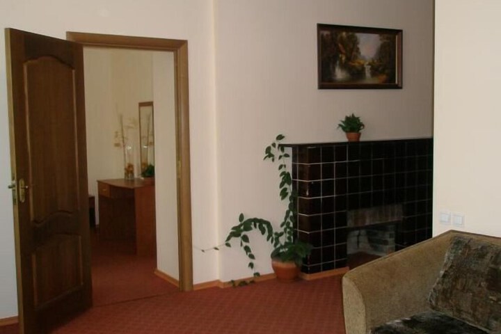 Room 19 of 22
