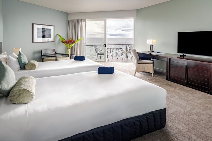 Room 32 of 117