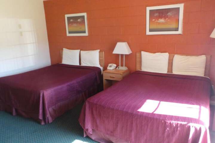 Room 3 of 36